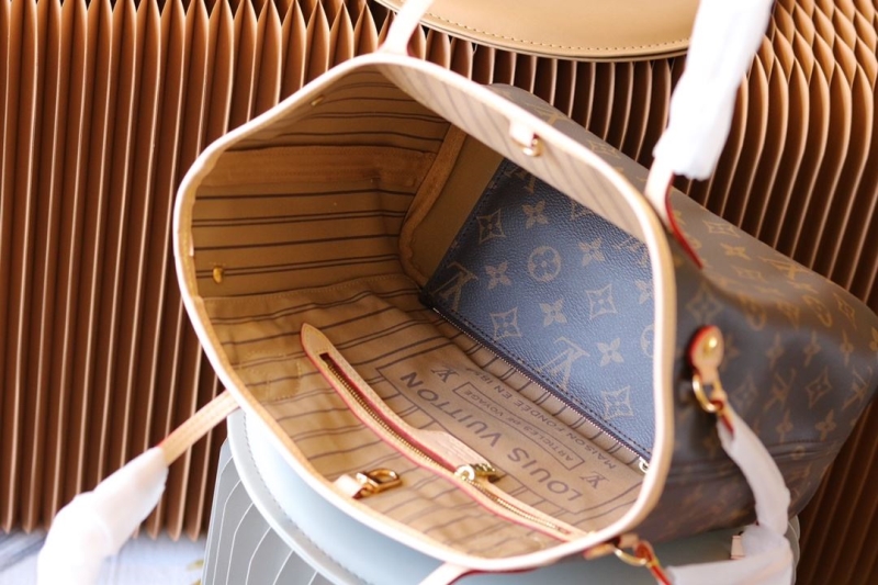 LV Shopping Bags